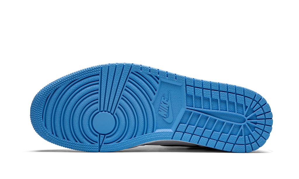 Air Jordan 1 Retro High OG "University Blue" 555088 134
