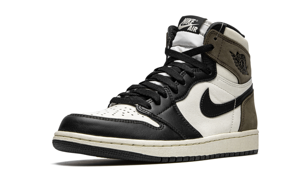 Air Jordan 1 Retro High OG "Dark Mocha" 555088 105